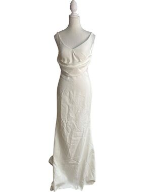 Miss Veil Satin V-Neck Gown Dress with Long Train Ivory